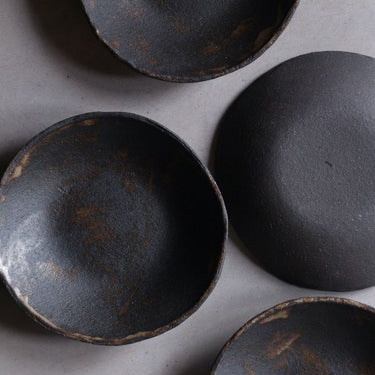 assiettes creuses noires mat